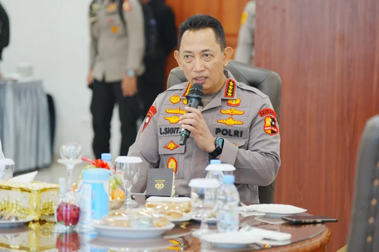 Kapolri Instruksikan Penanganan Cepat untuk Cegah Penyebaran Karhutla