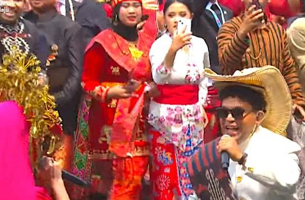 Makna Lagu Tabola Bale saat Upacara HUT ke-80 RI di Istana Goyang